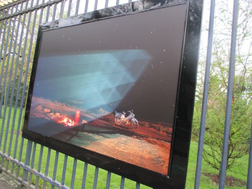 光が入ったミステリアスな写真たち