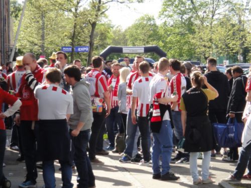 FCノーシェランのサポーターたち