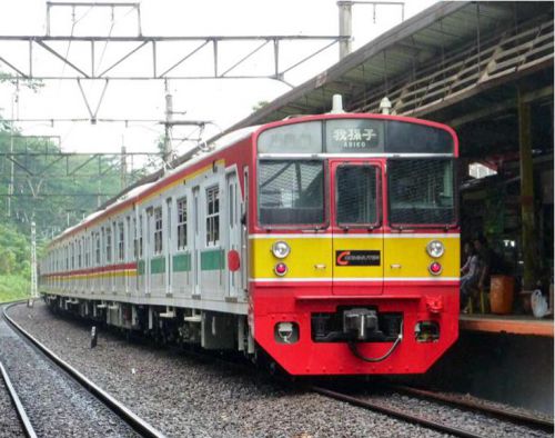 インドネシアで走っている日本の中古電車