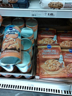 パンプキンクッキー（右）