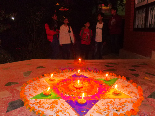 お礼に心づけを渡すとうれしそうに帰っていきました。