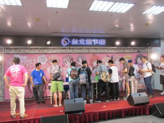 最後はサイン会と