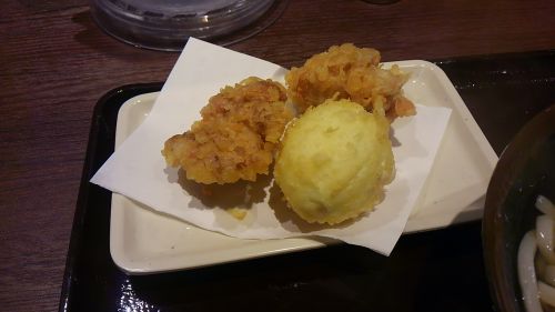 天ぷらも揚げたてです。