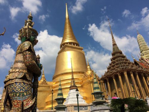 キンキラキンです