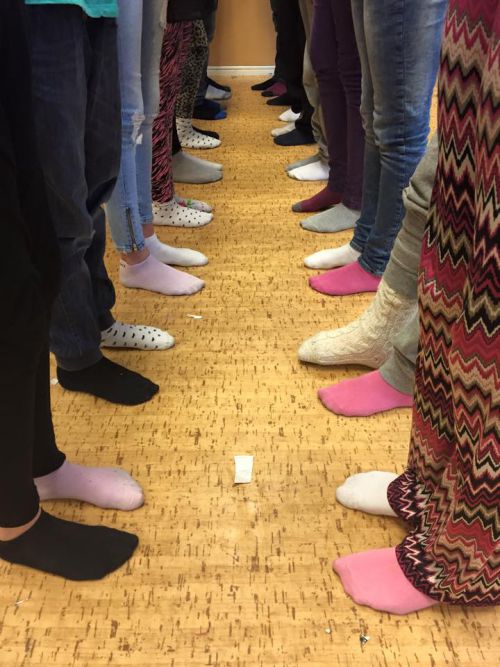 皆さんが左右違う靴下