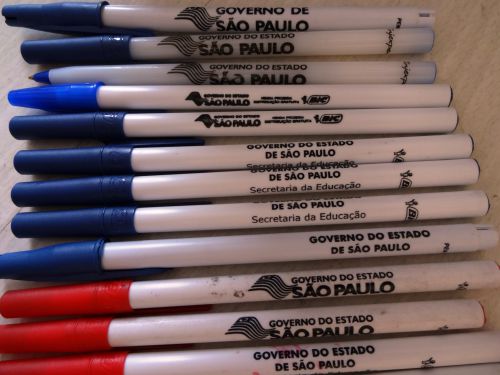 毎年サンパウロ州から公立学校に配布されるボールペン