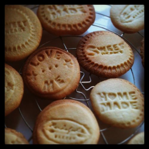 いつものクッキーもにぎやかに