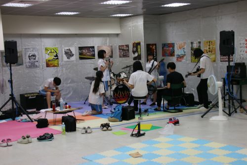 卒業歌練習の様子