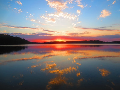 一日の締めくくりは美しい夕陽という毎日。