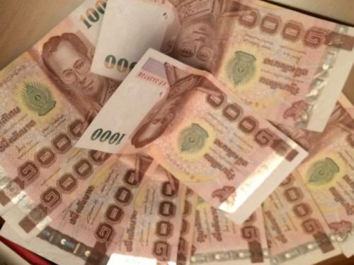 現金も少しだけ。。。