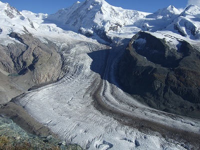 ツェルマット近くのゴルナーグラートにあるゴルナー氷河