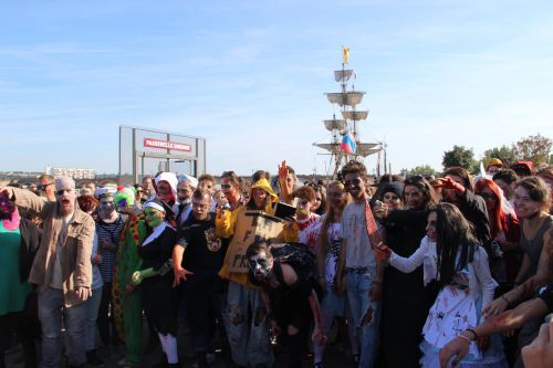 行進直前の様子