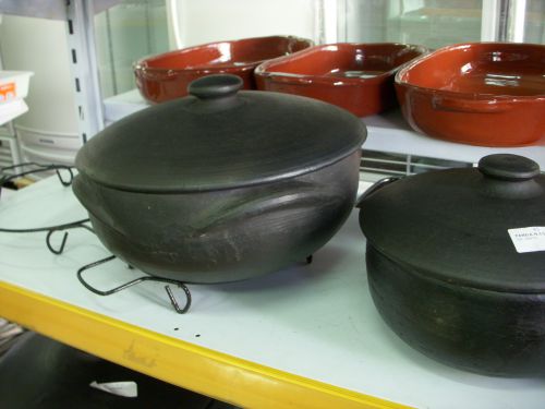 ムケッカやカルデイラーダで使用される土鍋
