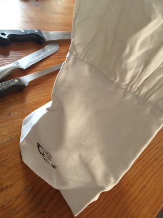 シェフの帽子　Toque