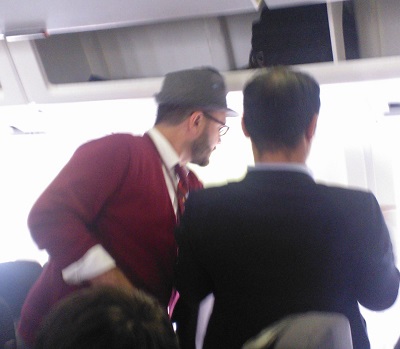 CAがひげもじゃでもOKなんだとびっくりしたこともある