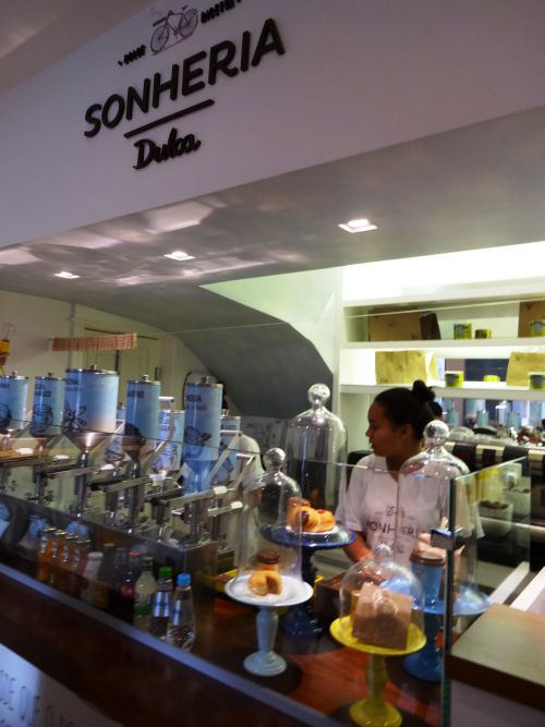 ソニェリアの店頭