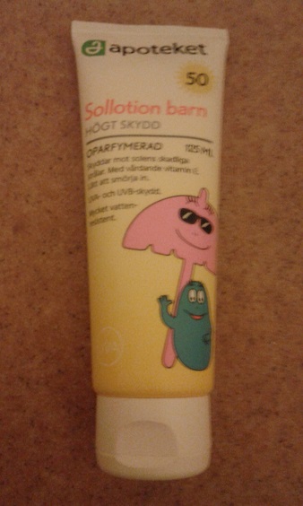 子ども用の日焼け止めも、SPF50レベルのものが出回っています。