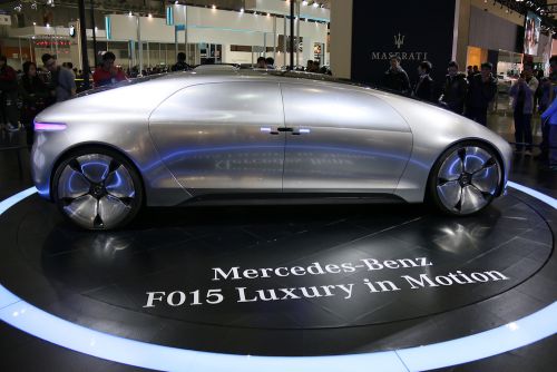 メルセデス・ベンツのF015 Luxuary in motion