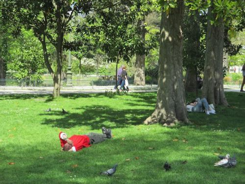 サンタさんもお昼寝中でした！笑