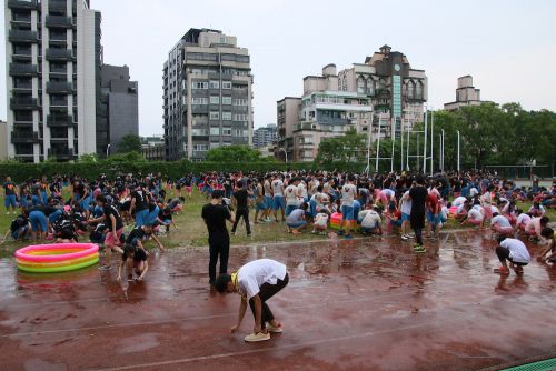 後片付けも行事の一つ