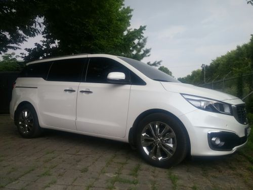 小さなお子さんのいる、主人の同僚の車