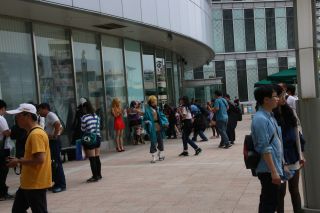 外にはコスプレの人も