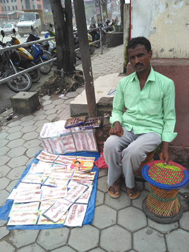 上手下手もありそうで前にやっている人の出来をチェックしたいところ。