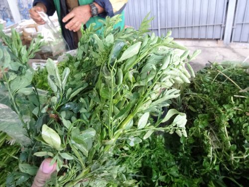 フェイラで販売されるアフーダ