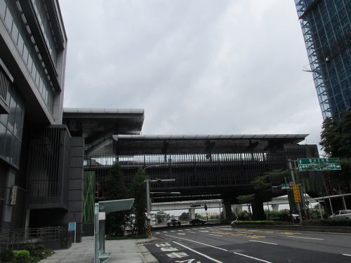 林口駅のホーム