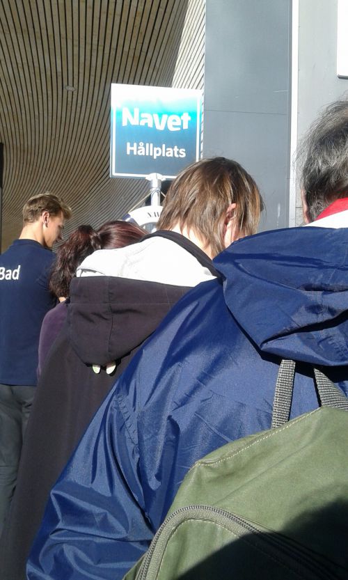 オープニングイベントして、各地域まわり無料券配布も。