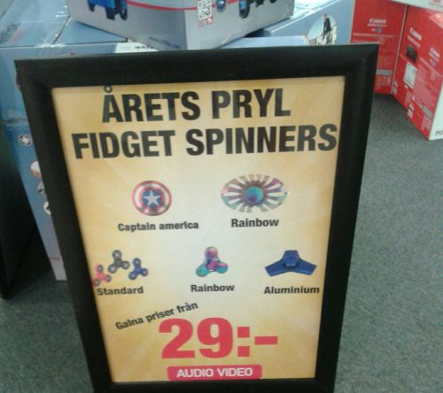 あちこちで値下げされているハンドスピナー