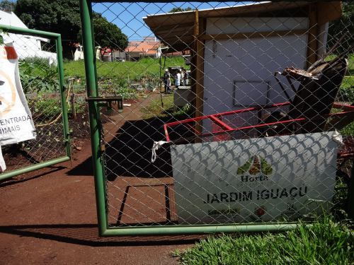 マリンガ市の菜園コミュニティーの一つジャルジン・イグアス