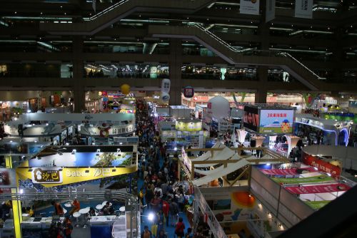 会場を上から撮影