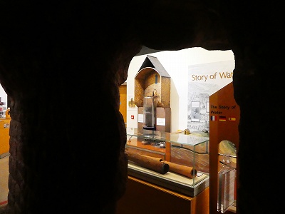 水道跡に入る前に、エクセターの水道の歴史や模型などがたくさんあり、勉強になります