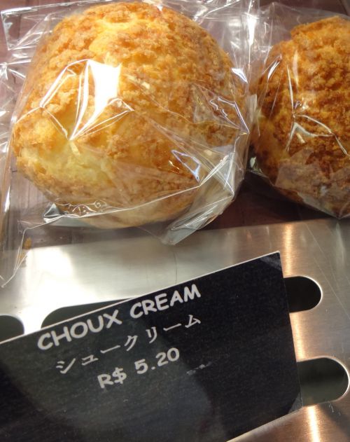 東洋人街で日本の味が楽しめることで人気の「エスパッソ和」のシュークリーム
