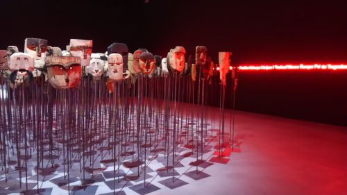 確か南米の国の作家のものでした