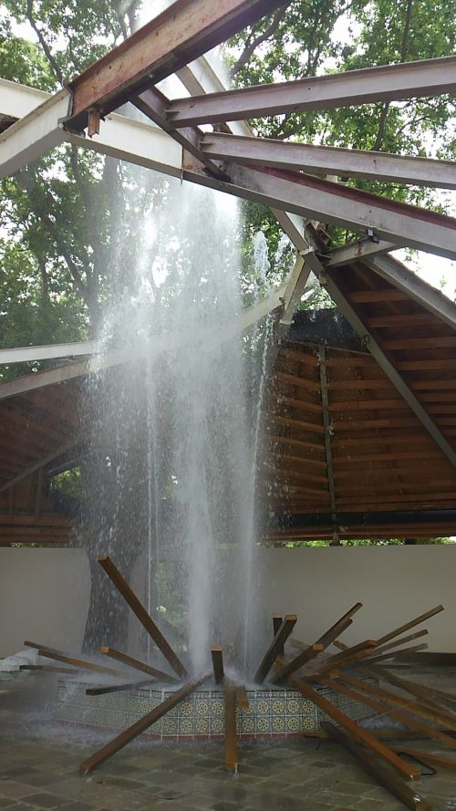 カナダのパビリオン。好きです