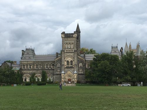 ユニバーシティカレッジ(University College)の建物