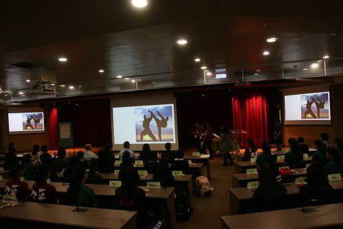 沖縄側の紹介の様子