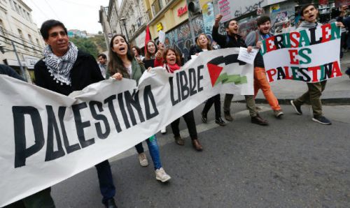 引用元:http://santiagotimes.cl/2017/12/12/jerusalem-is-palestine-chilean-protesters-to-trump/
