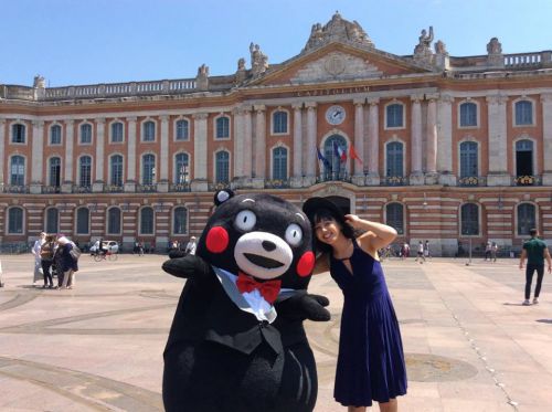フランスのトゥルーズへ、ようこそ! くまモン!