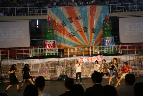 阿恵、春嬌VSチンピラ3人組