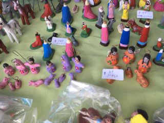 一体が小指サイズのミニチュア!