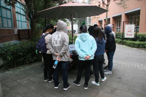 アイスブレイクのゲームの様子