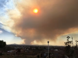 約35km離れた自宅からの恐ろしい景色