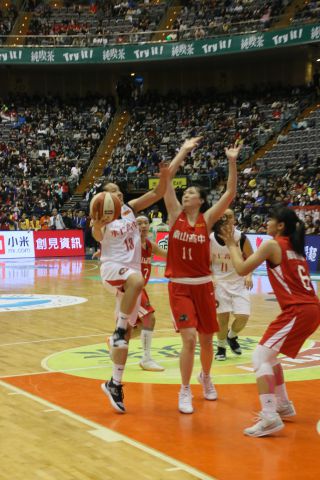 女子決勝の様子