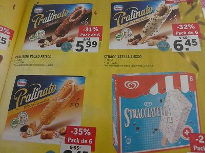 スイスのスーパーマーケットのちらし。チョコやナッツがかかったアイスが人気。