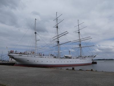1933年に航海練習船として造られた帆船、Gorch Fock(ゴルヒフォック)。シュトラルズント(Stralsund)の港で博物館として公開されています。