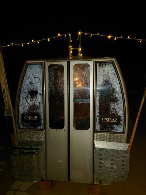 一見した感じ、スキー場にありそうな普通のゴンドラですが――。