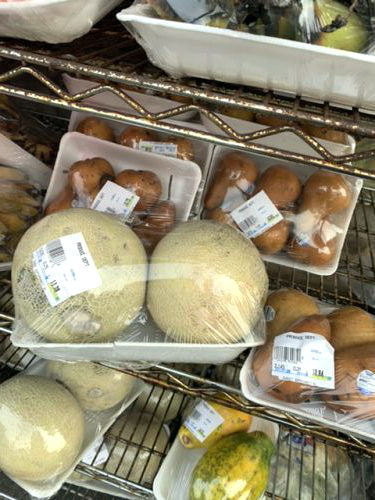 少し傷みかけてはいますがなんせこの量でこの値段は安い!
